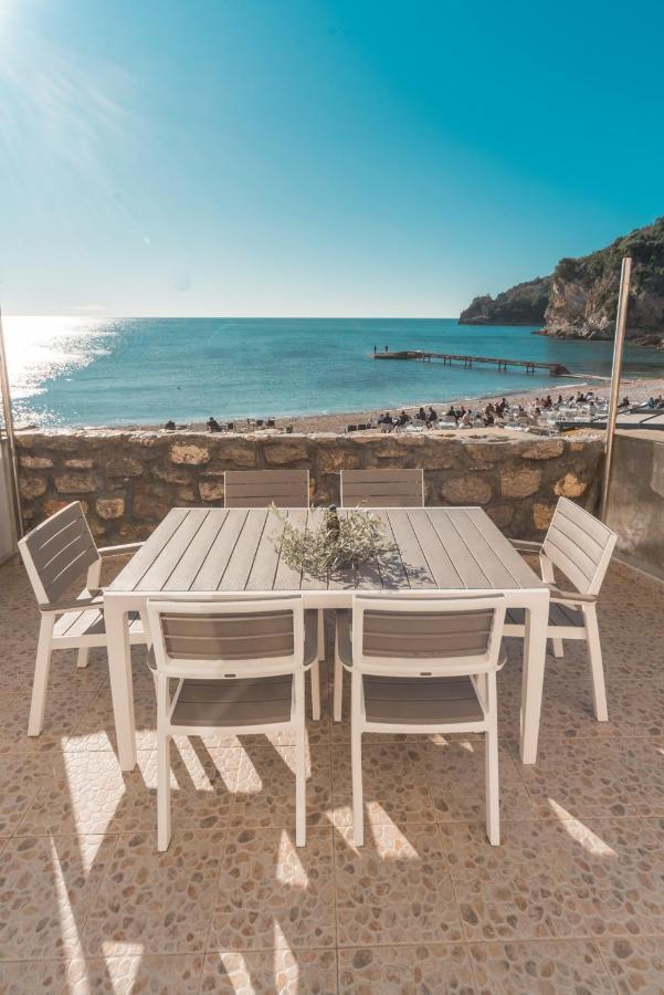 R Club Apartments Old Town Budva Exterior foto