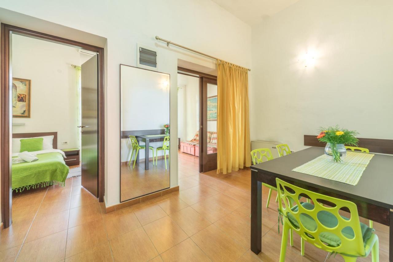 R Club Apartments Old Town Budva Exterior foto