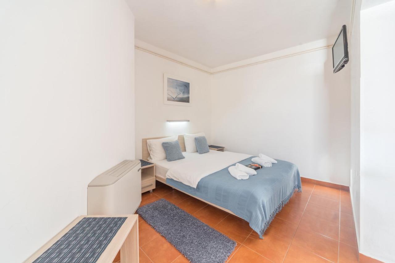 R Club Apartments Old Town Budva Exterior foto
